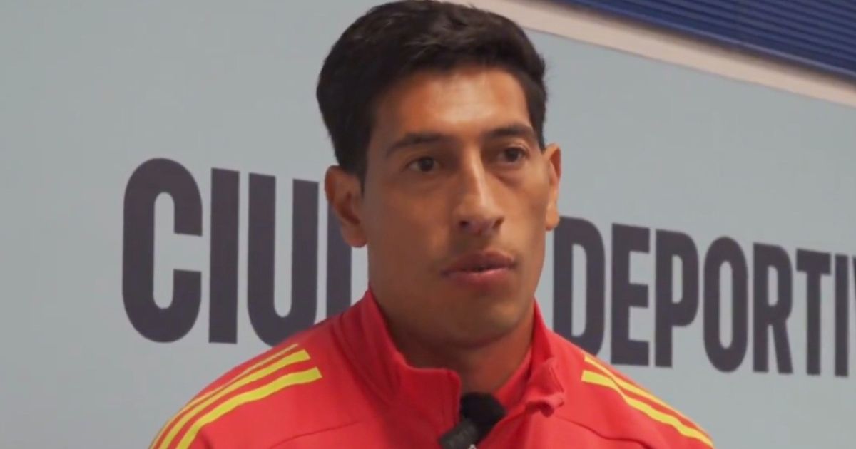 إيقاف حارس ريال سرقسطة 13 مباراة بعد لكمه لاعباً من هويسكا