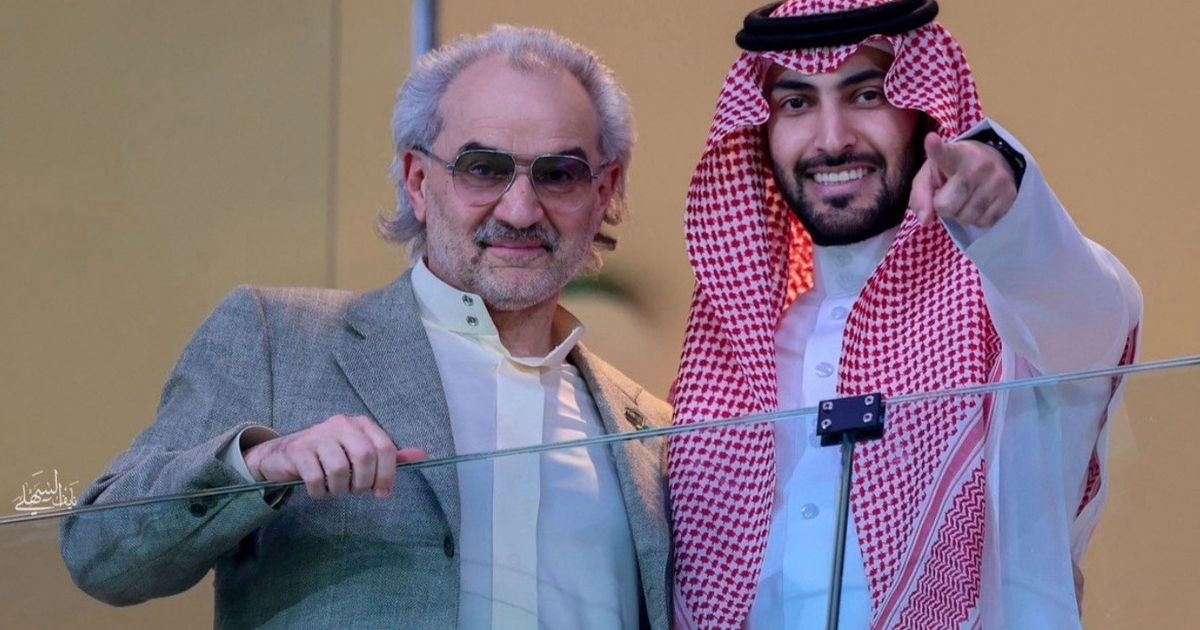 تعرّف على قيمة استحواذ الوليد بن طلال على نادي الهلال وأول وعوده