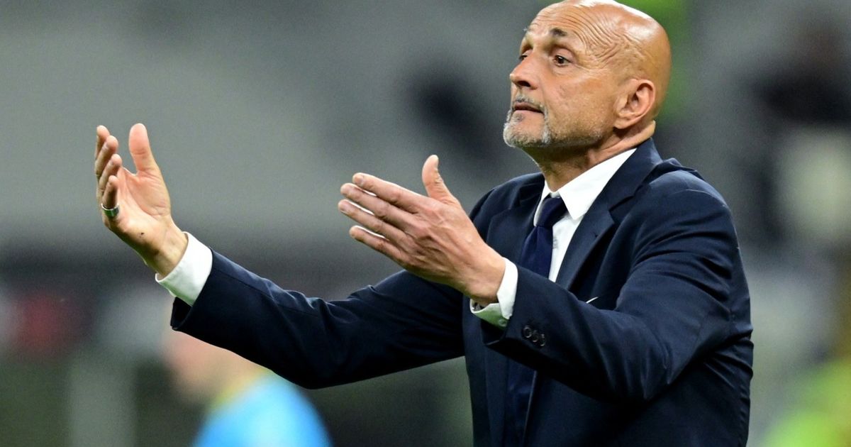 سباليتي يدافع عن لياو: يبدو نائماً في الملعب لكنه ينفجر في لحظة