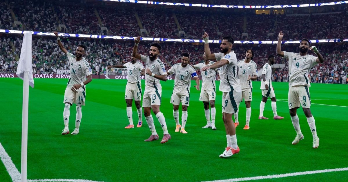 السعودية تتخطى إندونيسيا وتصبح على بُعد خطوة من كأس العالم 2026