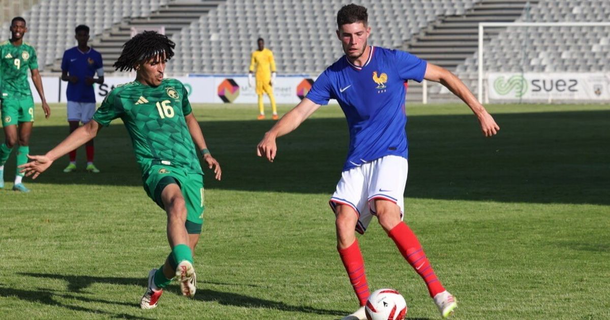 الصالح نيوز : خلف ظلال الأسطورة.. إلياز زيدان يواجه قسوة الأحكام بنصائح 