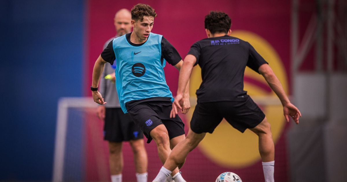 هل يضحّي برشلونة بـ3 لاعبين لتمويل صفقات الميركاتو؟