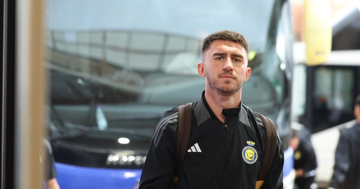 انتهى الغموض.. حسم مصير لابورت مدافع النصر مع نهاية الميركاتو