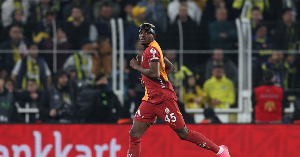 الهلال يقتحم السباق مجدداً بـ"عرض رسمي" لضمّ أوسيمين من نابولي