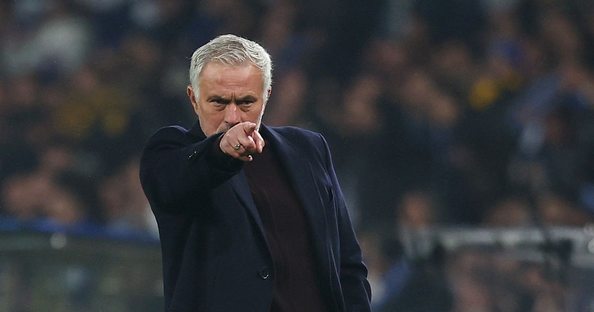 جوزيه مورينيو يكسر صمته حول ريال مدريد.. فهل يخلف ألفارو أربيلوا؟