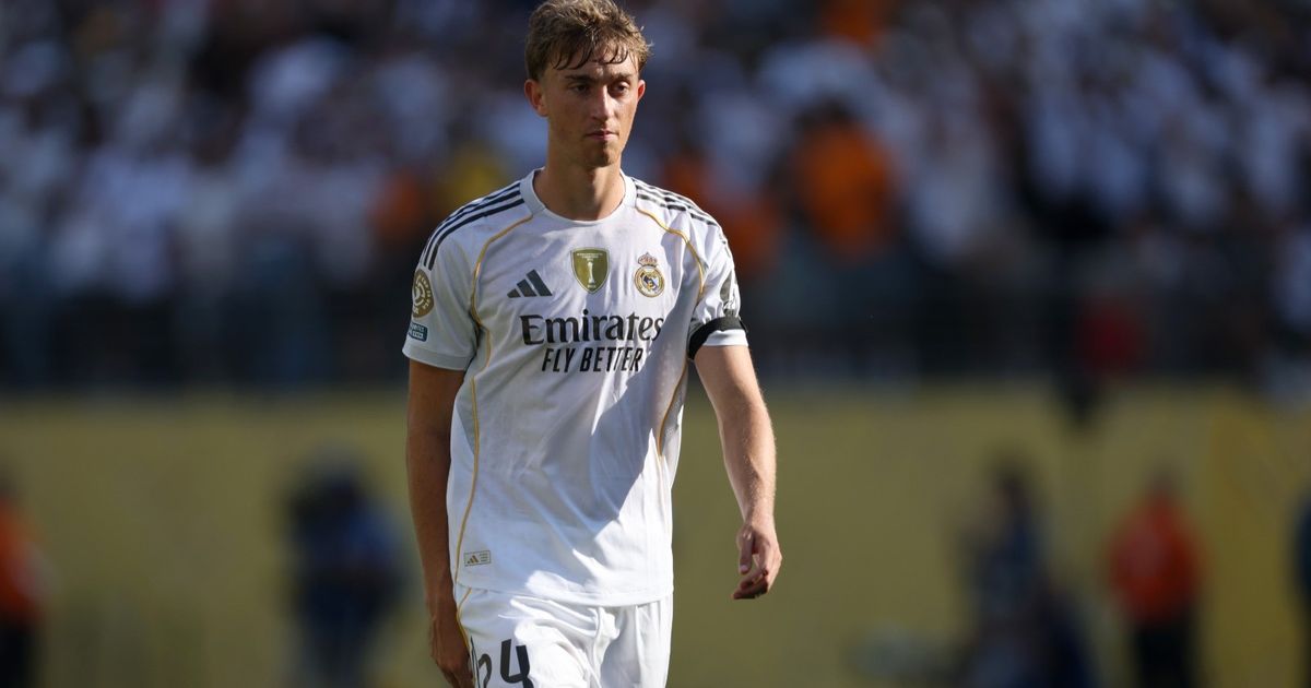"شيء لا يمكن تخيله".. هويسن يتحدث عن بداياته مع ريال مدريد