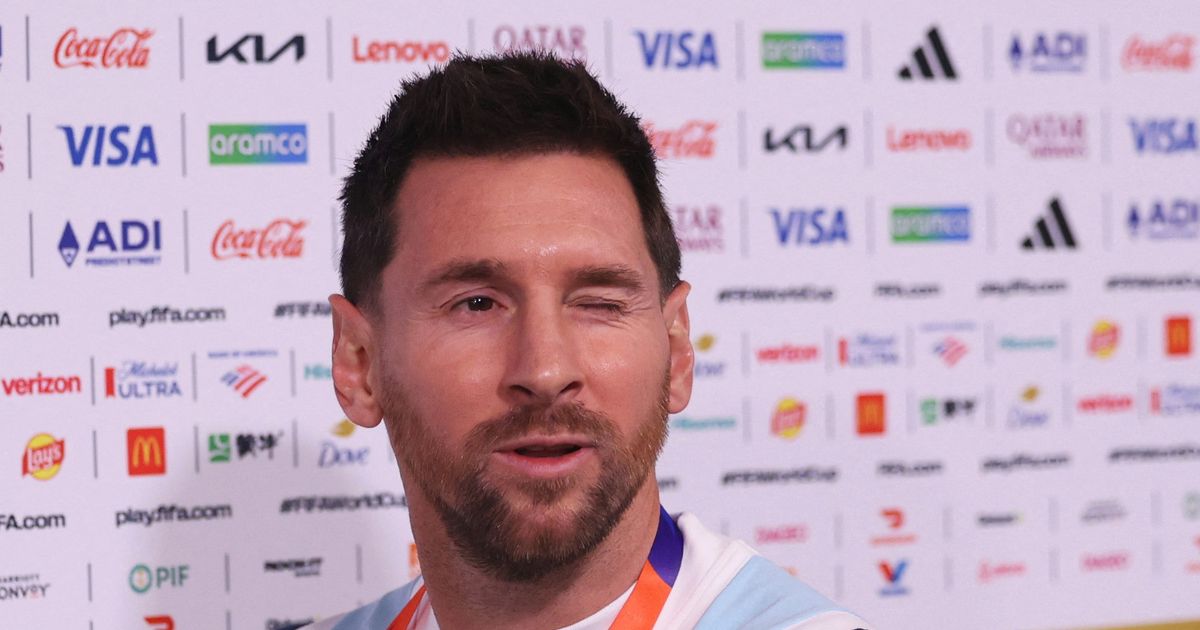 ميسي يُنهي احتكار رونالدو ويبلغ المباراة 200 مع الأرجنتين