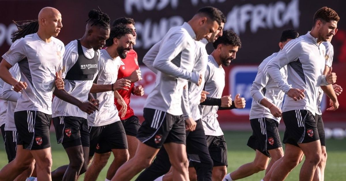 بلعمري يعزز قائمة الأهلي أمام الإسماعيلي في الدوري المصري