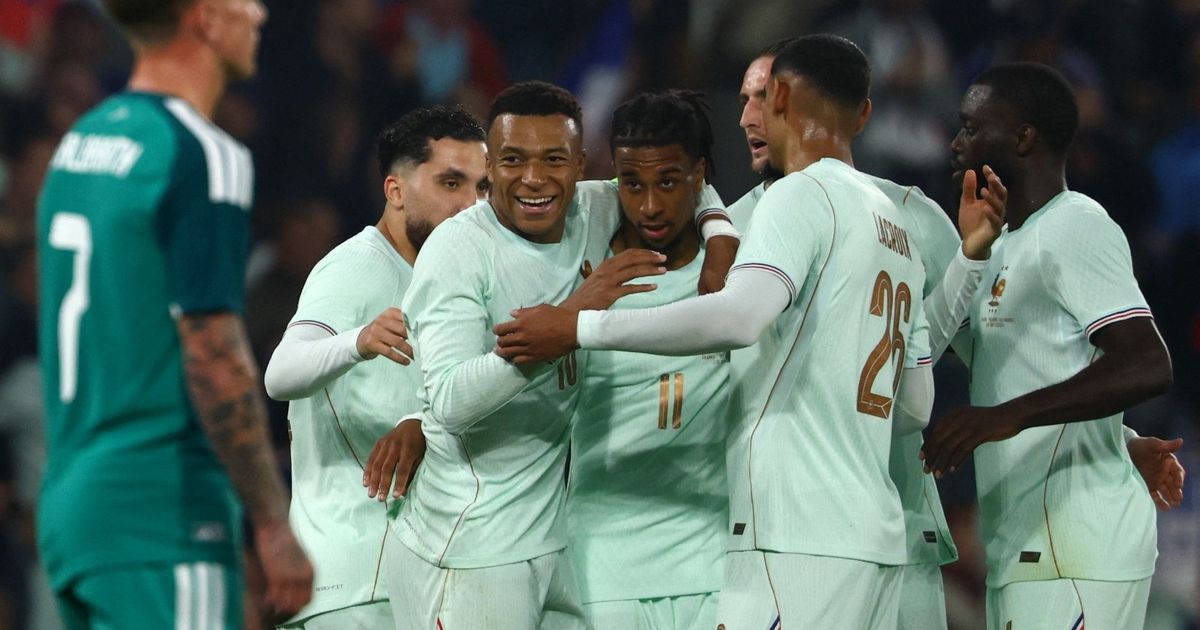 أرسين فينغر يرفع سقف التوقعات: فرنسا ستفوز بكأس العالم