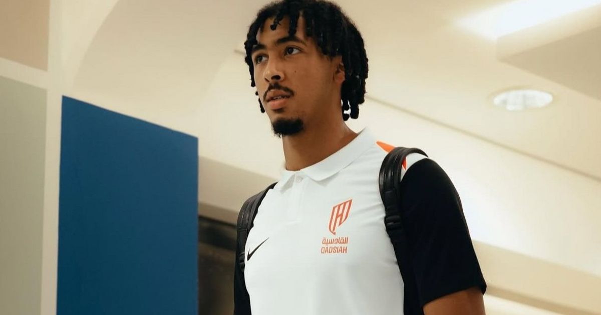 القادسية يرفض عرضين من الهلال والاتحاد لضم أبو الشامات وذكري