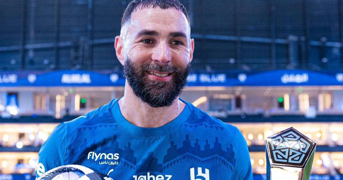 كريم بنزيما الأفضل في مباراة الهلال والخلود.. فمن الأسوأ؟