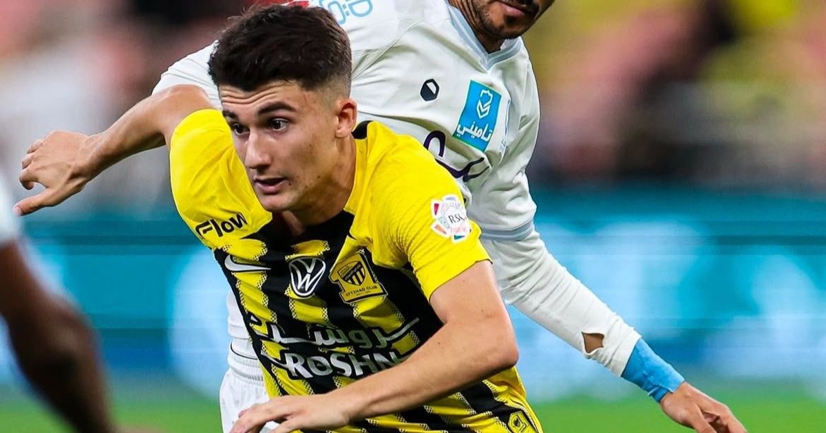 أوناي هيرنانديز لاعب الاتحاد يقترب من العودة إلى الدوري الإسباني