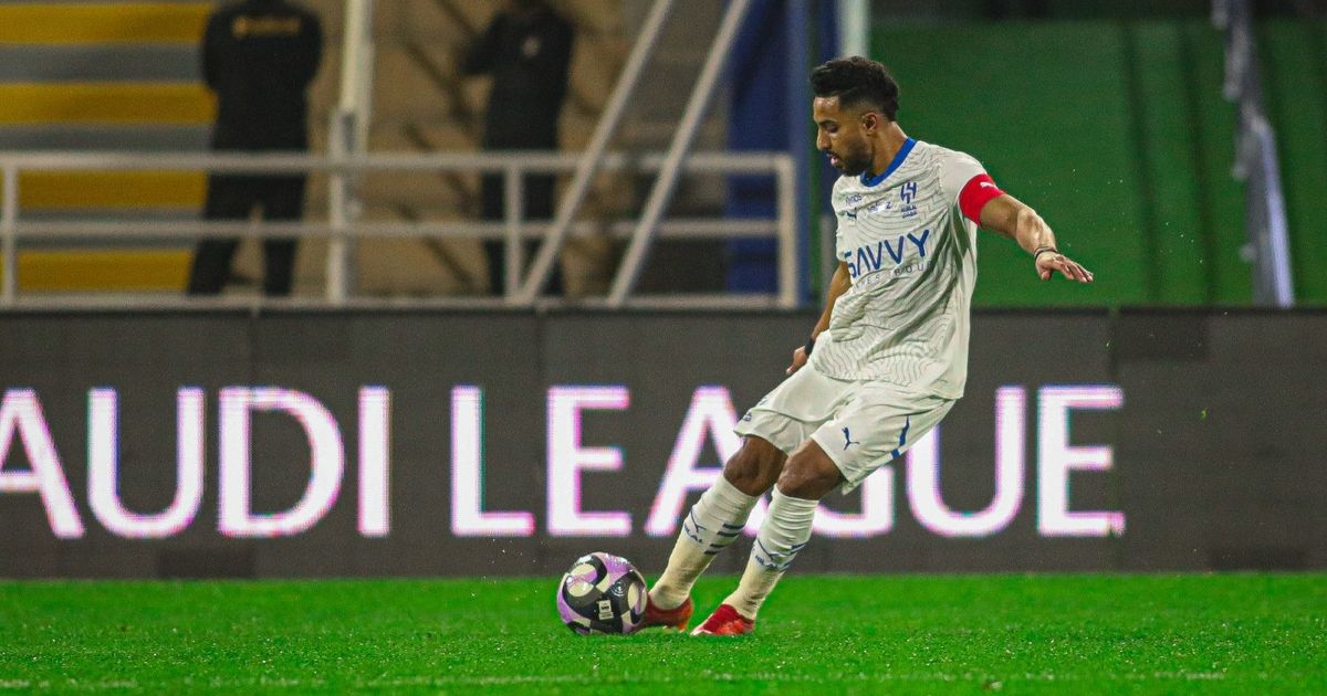 الدوسري يتساوى مع الشهري ويقترب من تسجيل رقم تاريخي