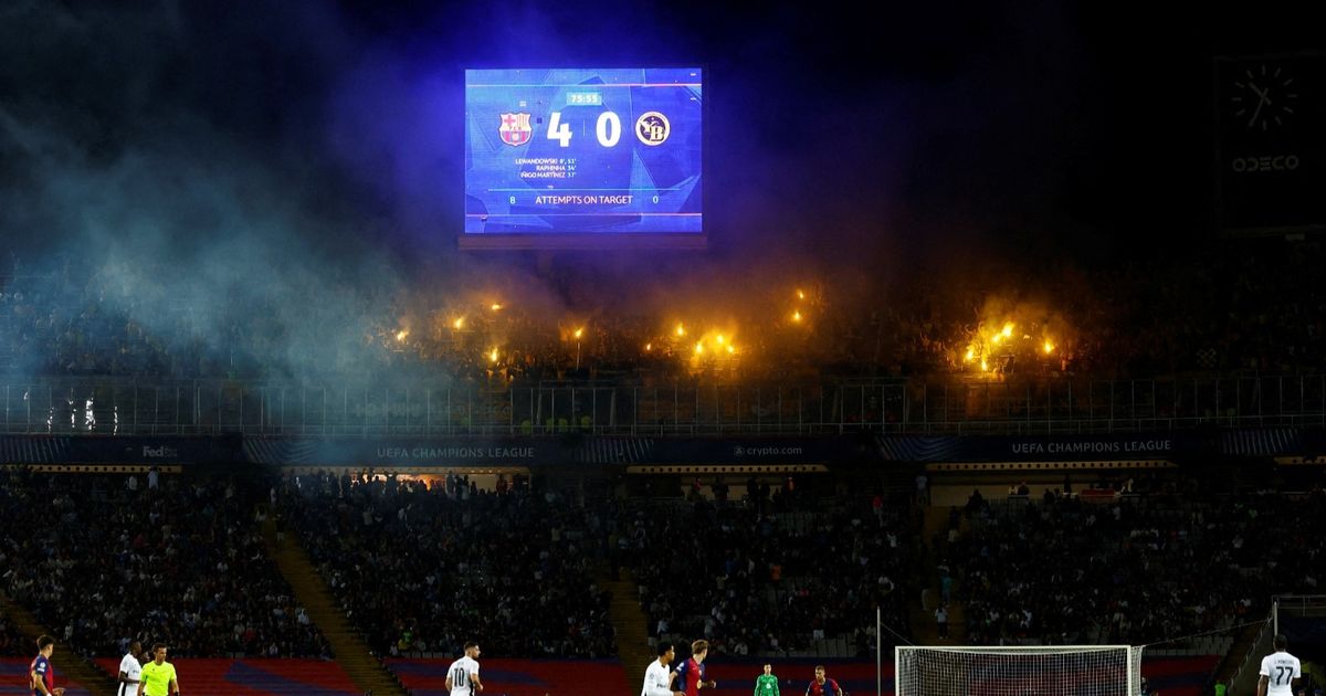 كورة العرب : برشلونة يُعاقب جمهوره بإغلاق المدرجات