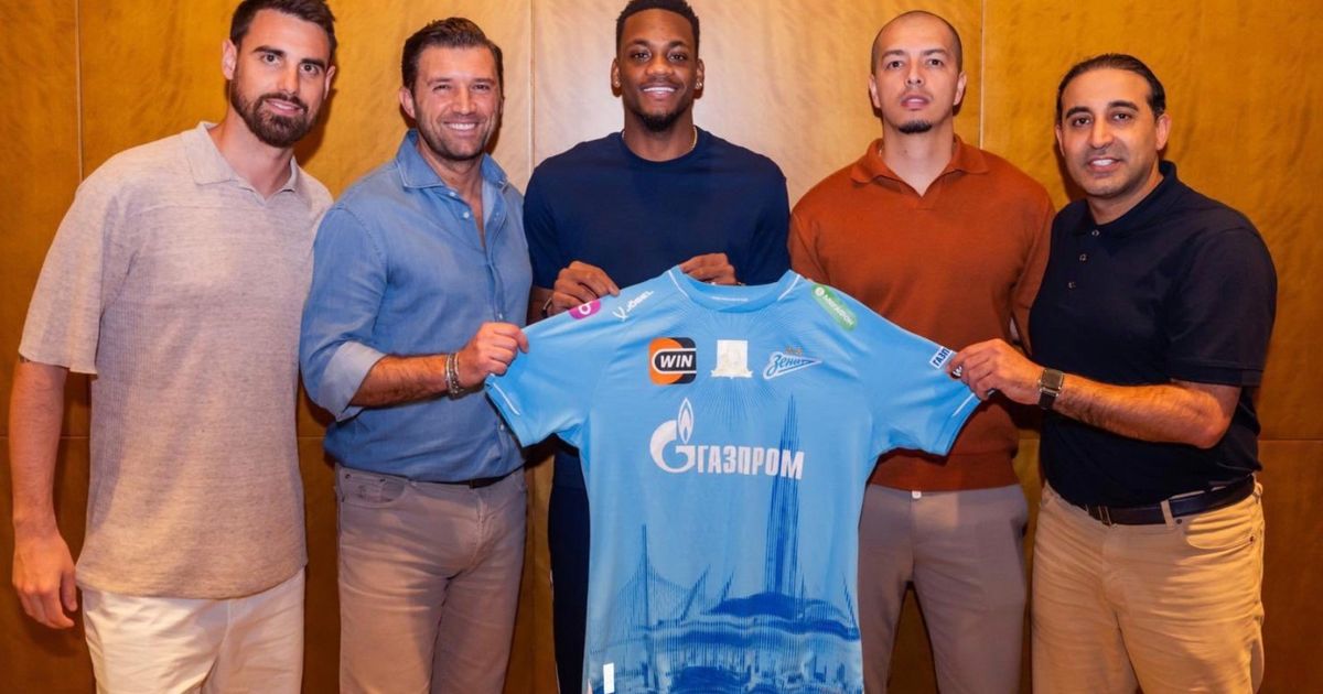 4 أندية خلال 13 شهراً.. جون دوران مهاجم النصر "التائه" يرحل عن تركيا