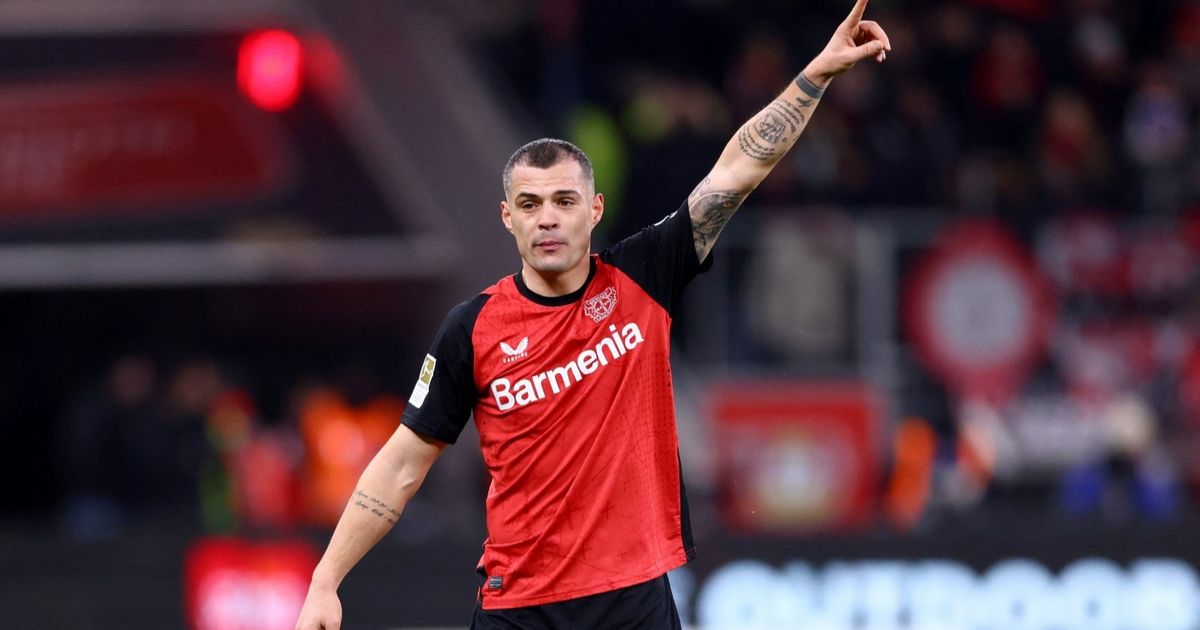 نيوم يزاحم ميلان ويوفنتوس على صفقة كبيرة من باير ليفركوزن