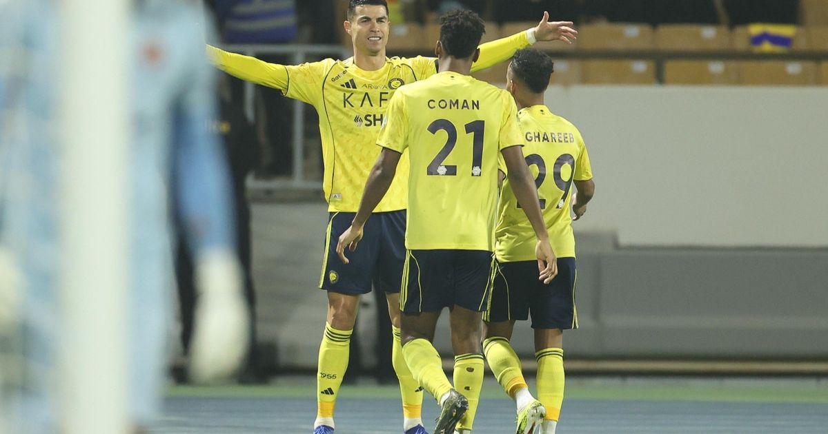 كريستيانو رونالدو الأفضل في مباراة النصر وضمك.. فمن الأسوأ؟