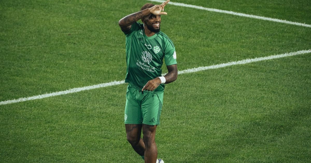 شاهد.. الأهلي يجتاز الأخدود ويستعيد المركز الرابع في الدوري السعودي