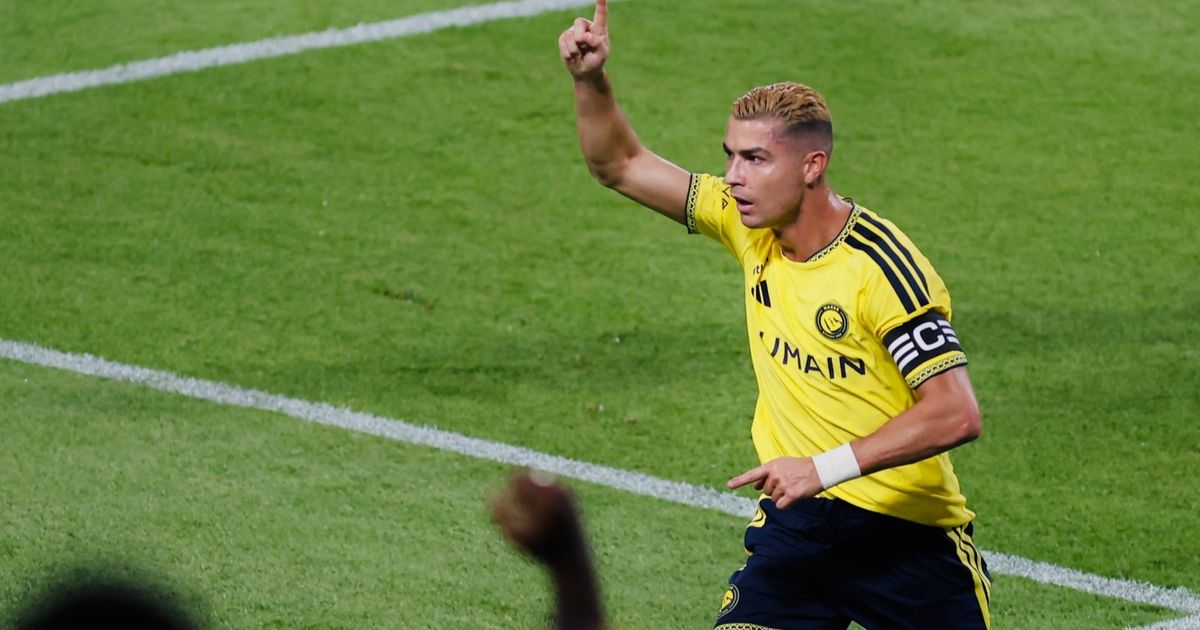 نبيل فقير يتفوق على كريستيانو رونالدو في مباراة النصر وأبها