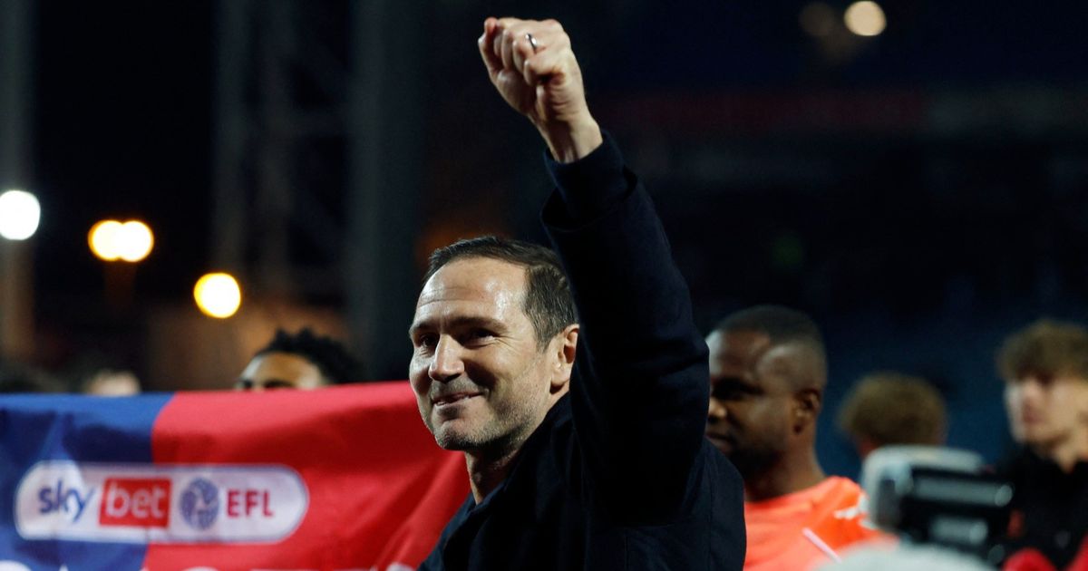 هل تبتلع "دوامة المدربين" فرانك لامبارد بعد الصعود مع كوفنتري؟