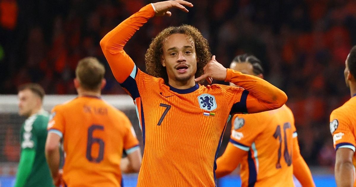 إصابة خطيرة تنهي حلم سيمونز في المونديال وتوجه ضربة قوية لتوتنهام