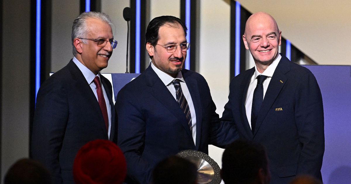 الاتحاد السعودي "يدعم جهود" إنفانتينو ويحضّ على "وحدة أسرة كرة القدم"