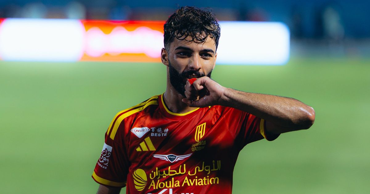 شاهد.. القادسية يهزم أبها ويتصدّر الدوري السعودي مؤقتاً