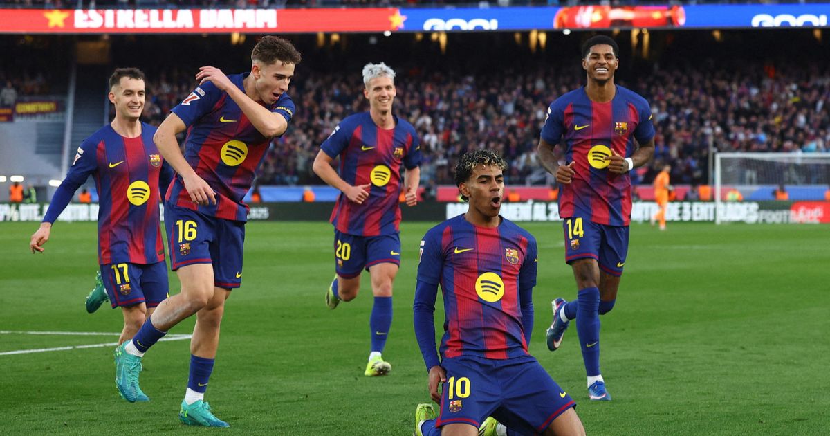 "عرض مغرٍ" من الدوري السعودي للاعب وسط برشلونة