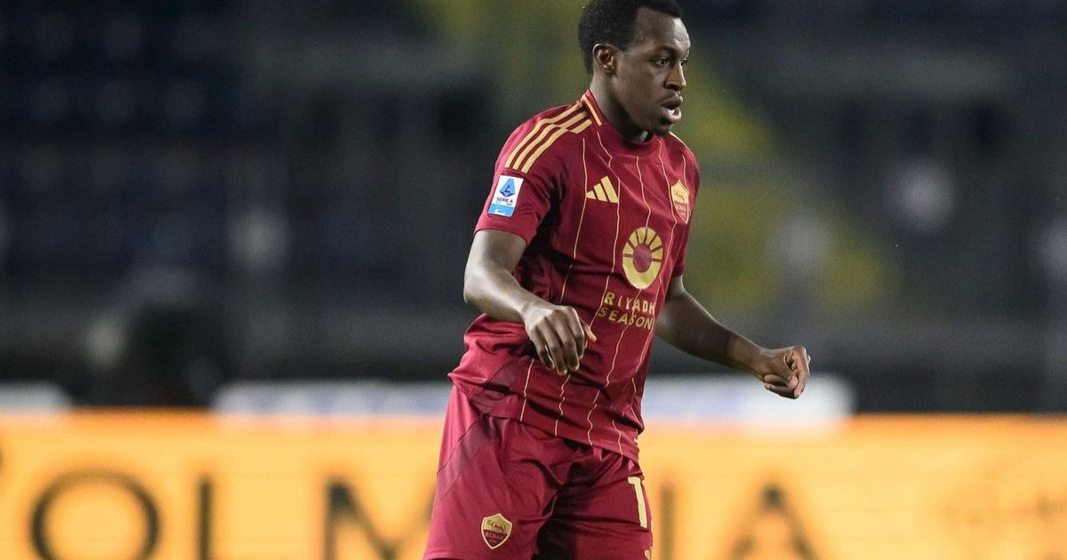 سعود عبد الحميد يجتاز الفحص الطبي قبل التوقيع مع لانس الفرنسي