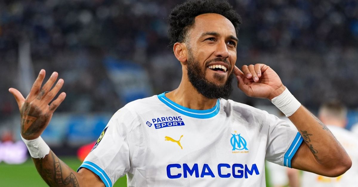 "مفاوضات إيجابية".. أوباميانغ يقترب من العودة لمارسيليا