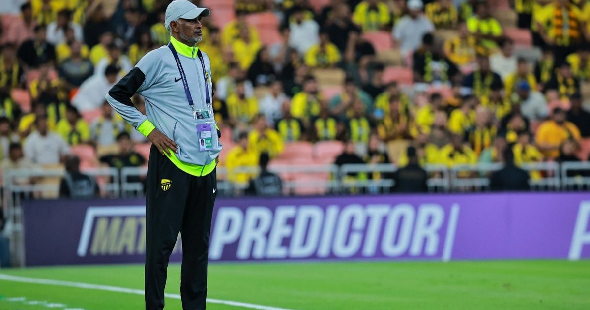 "الاتحاد بطل".. خليفة مُتفائل رغم السقوط الجديد ضد شباب الأهلي