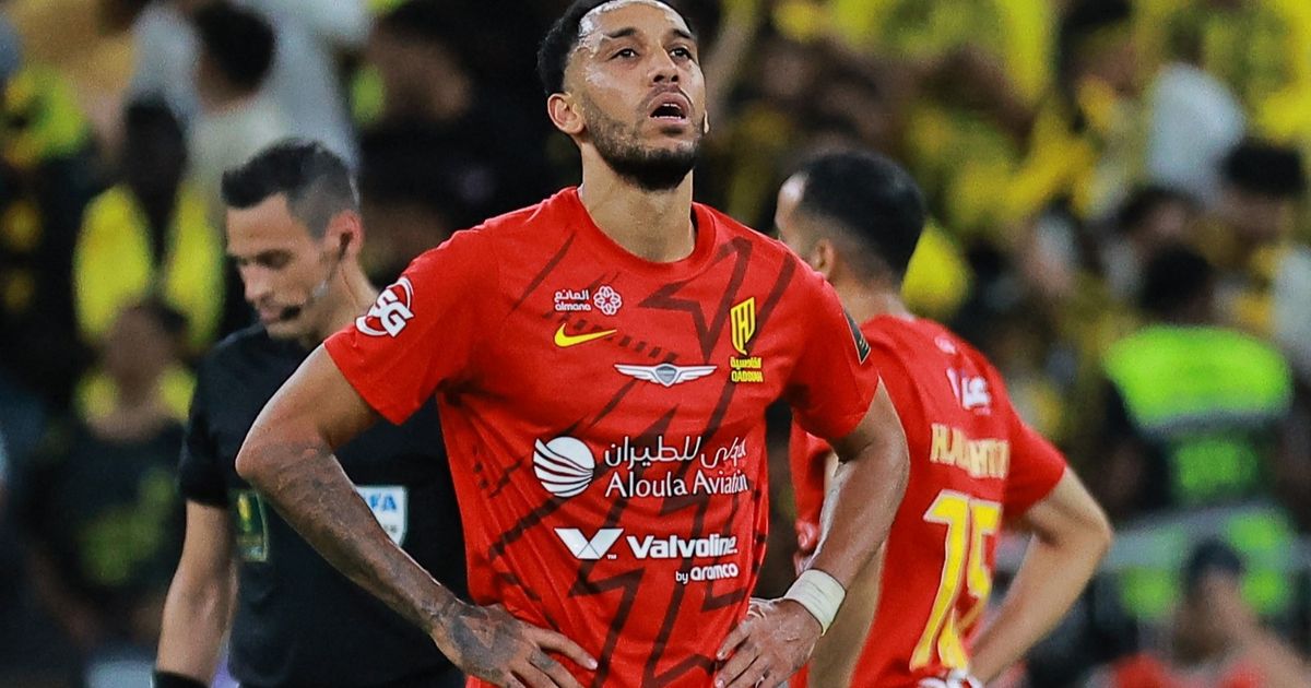 أوباميانغ يصدم الاتفاق ويختار العودة إلى فريقه السابق