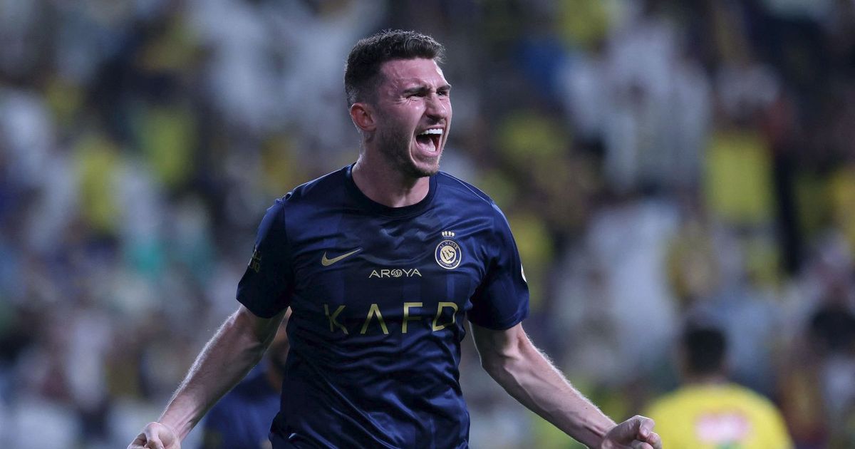 مارسيليا يؤكد اهتمامه بضمّ لابورت من النصر