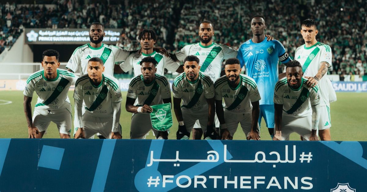 ميندي وكيسي الأفضل وإنزو ميو الأسوأ في مباراة الأهلي وضمك