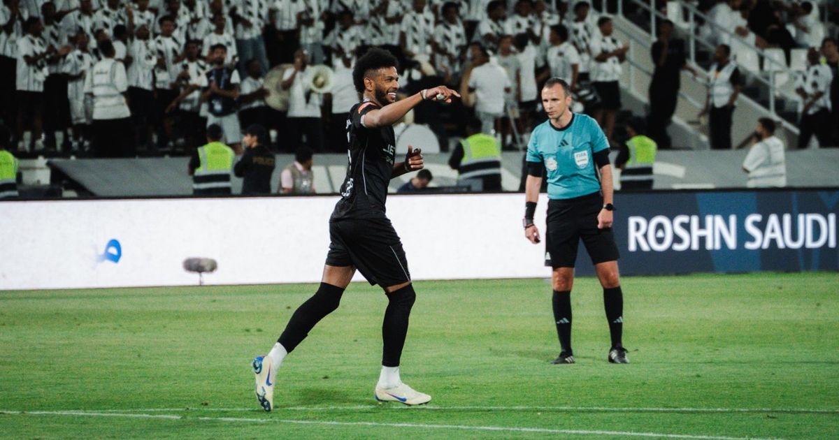 شاهد.. الشباب يهزم الاتحاد ويؤجل تأهله إلى ملحق دوري أبطال آسيا للنخبة