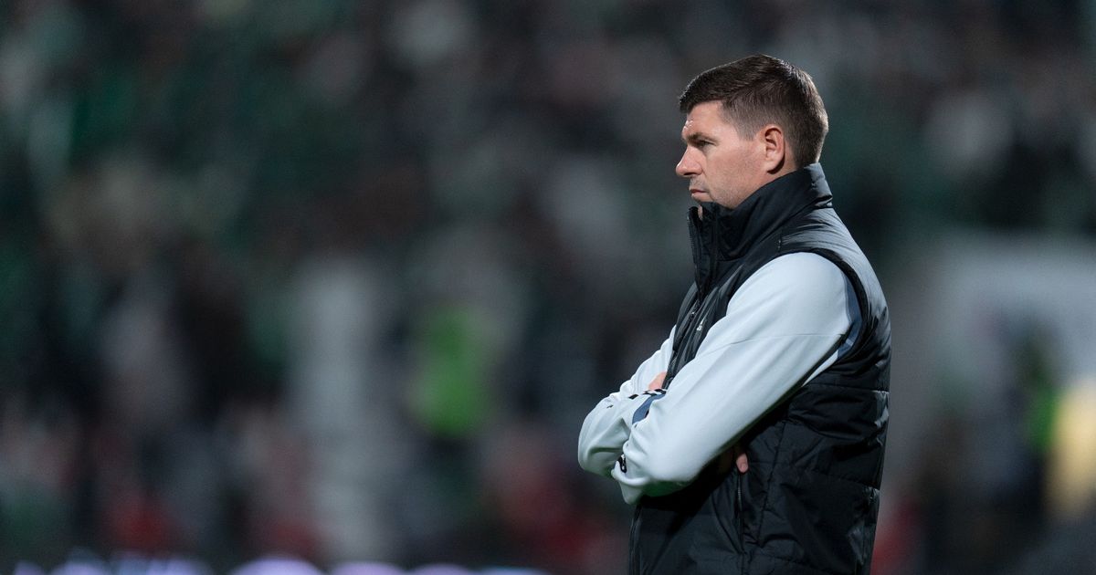 جيرارد حريص على "ثقة" لاعبي الاتفاق بعد الهزيمة أمام الأهلي