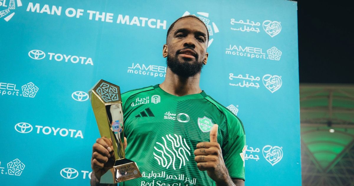 إيفان توني الأفضل وفرانك كيسي بين الأسوأ في مباراة الأهلي والحزم