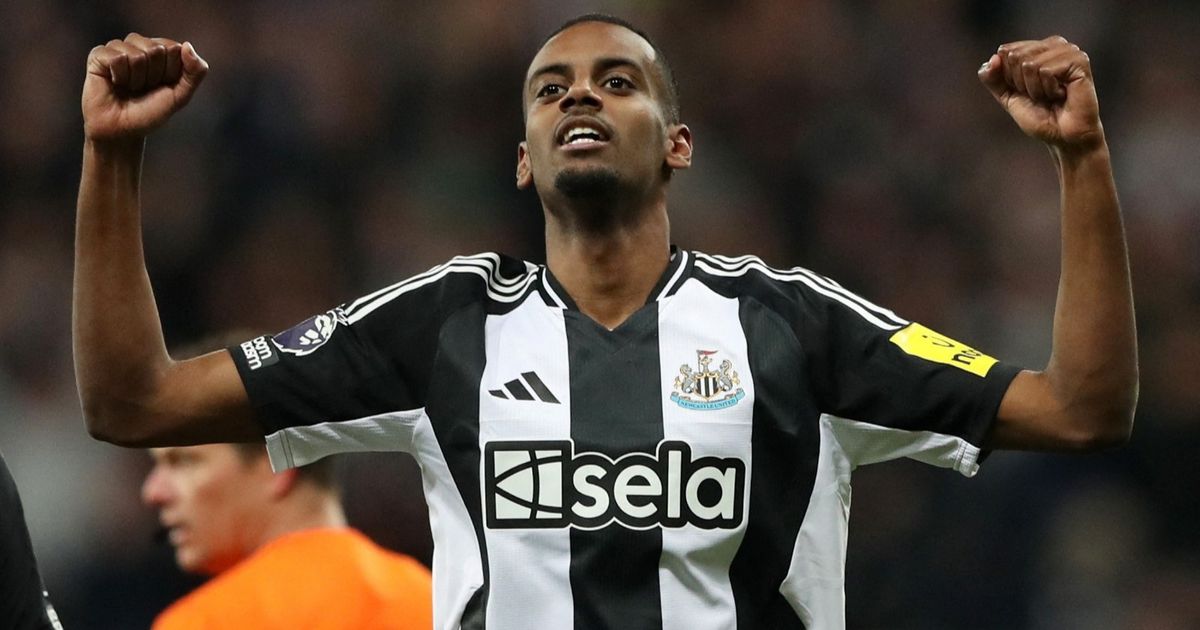 "عائق قانوني" يهدد انتقال إيزاك مهاجم نيوكاسل إلى الهلال السعودي