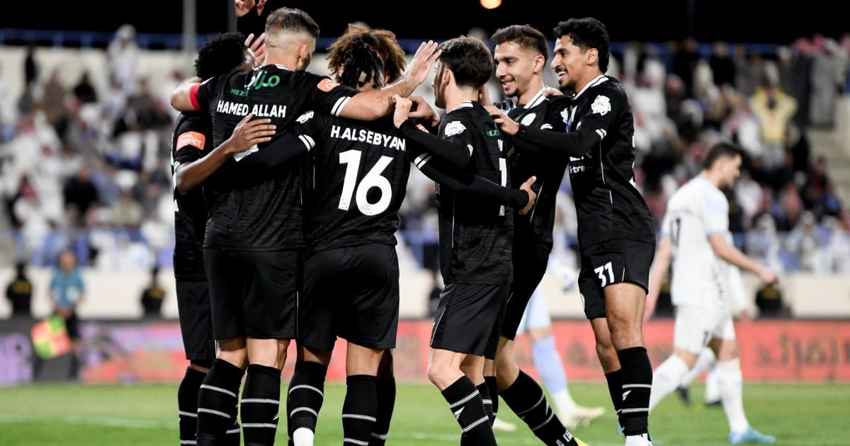 الشباب يواصل الترنح في الدوري السعودي بتعادل محبط مع الأخدود