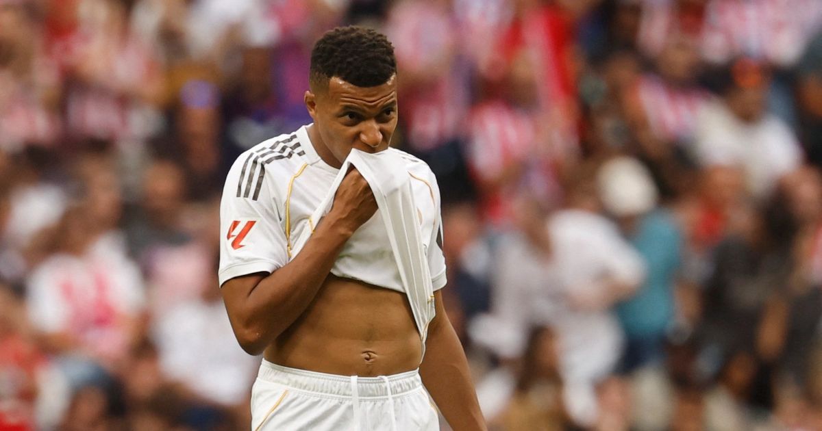 مبابي المصاب "يتمرّد" على ريال مدريد ويصرّ على الالتحاق بمنتخب فرنسا