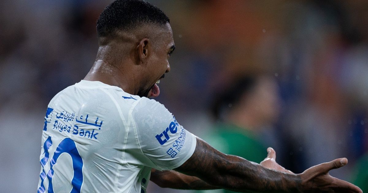 مالكوم الأفضل وتقييم مفاجئ لبونو في كلاسيكو الأهلي والهلال