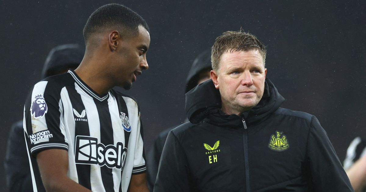 هاو: أرغب ببقاء إيزاك ونيوكاسل سيتخذ القرار الصائب بشأنه