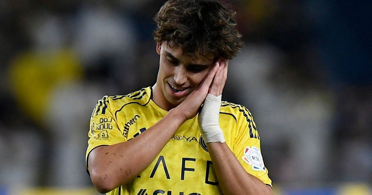 شاهد.. جواو فيليكس يطلق قذيفة مُدويّة ويحتفل بطريقة قديمة لرونالدو