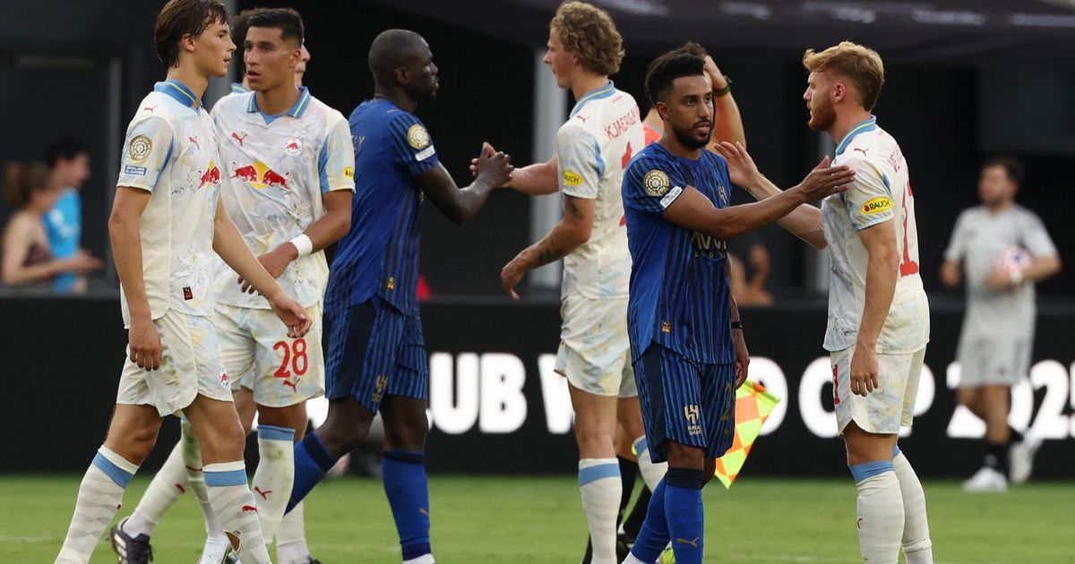 هل يعيد التاريخ نفسه؟ مؤامرة "يورو 2004" تهدد الهلال في المونديال