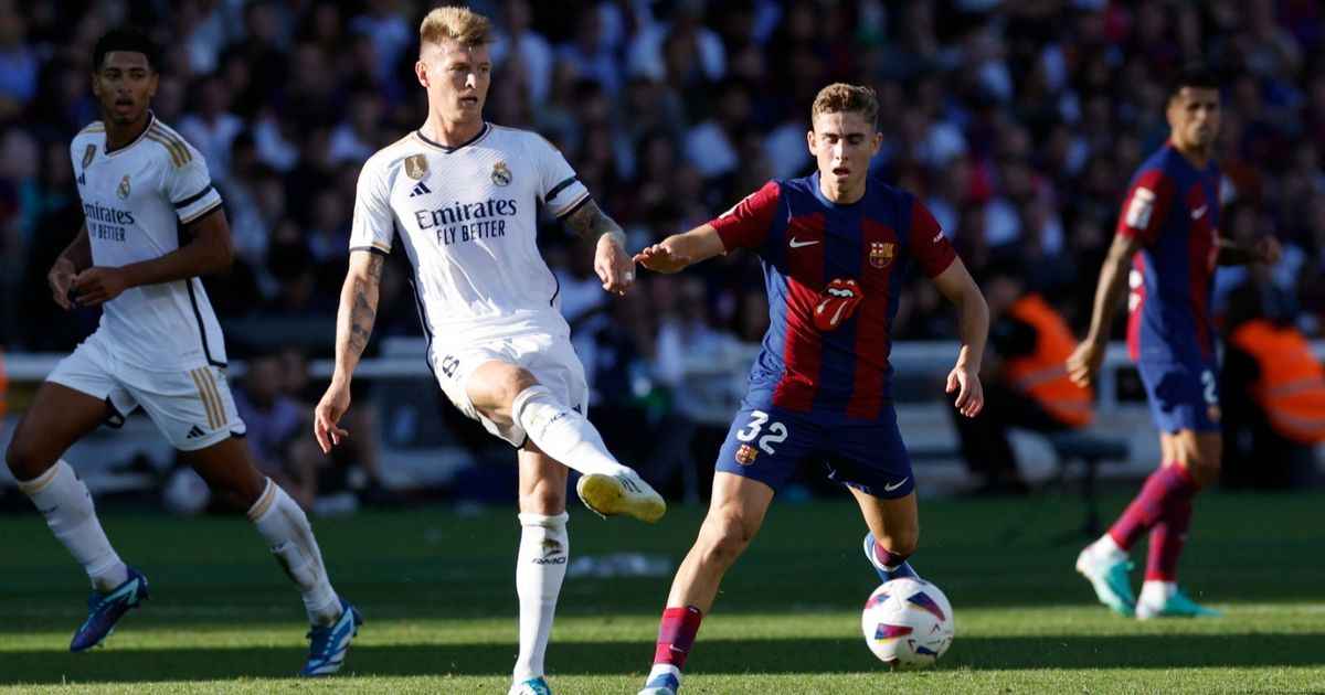 توني كروس ينتقد برشلونة ويتنبَّأ بمستقبلهم في دوري أبطال أوروبا