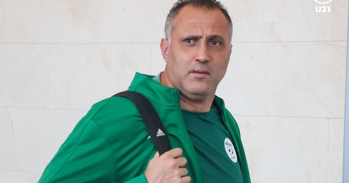 حمداني مدرباً لمنتخب الجزائر وعنتر يحيى مساعداً