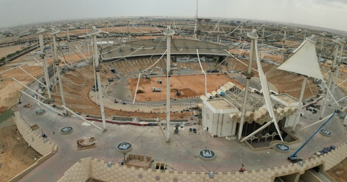 شاهد.. أعمال التطوير المنجزة بملعب مدينة الملك فهد الرياضية