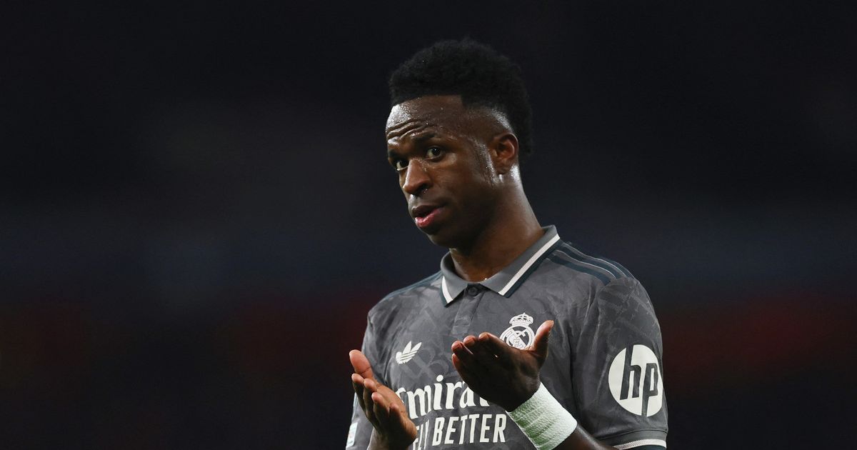 هل حسم فينيسيوس قراره بشأن رحيله من ريال مدريد إلى الدوري السعودي؟