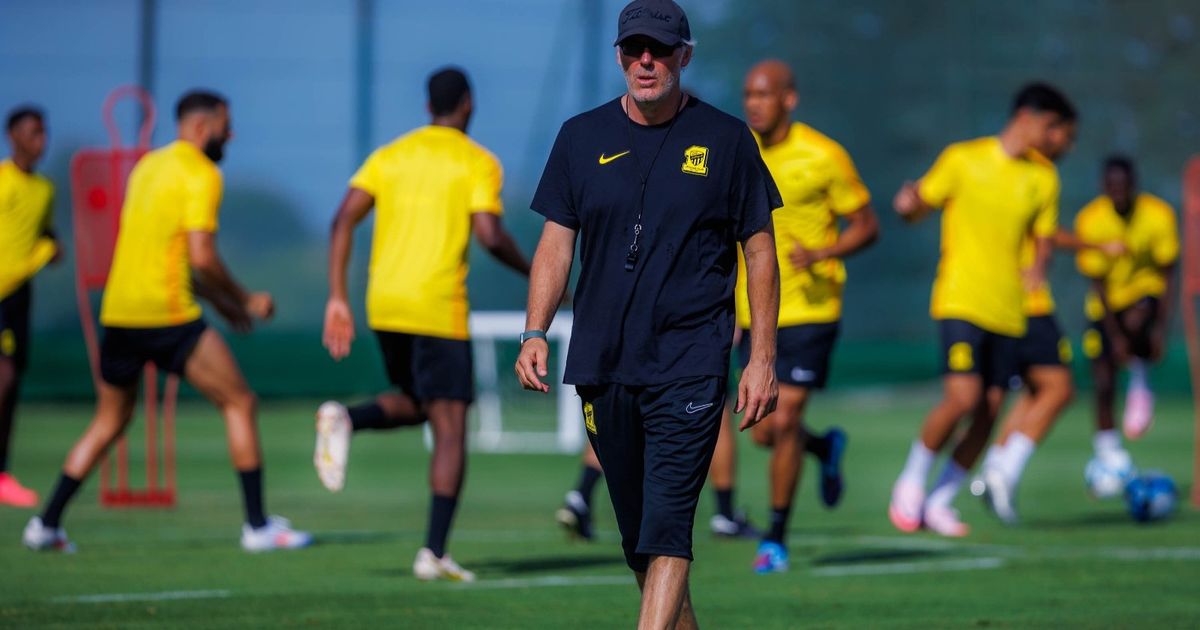 خاص لـ"الشرق رياضة".. الاتحاد يضغط للتعاقد مع مدافع ريال بيتيس