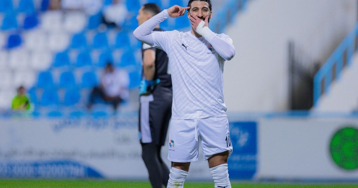 بعد "سوبر هاتريك".. نيوم يفوز بسباعية ويقترب من دوري روشن